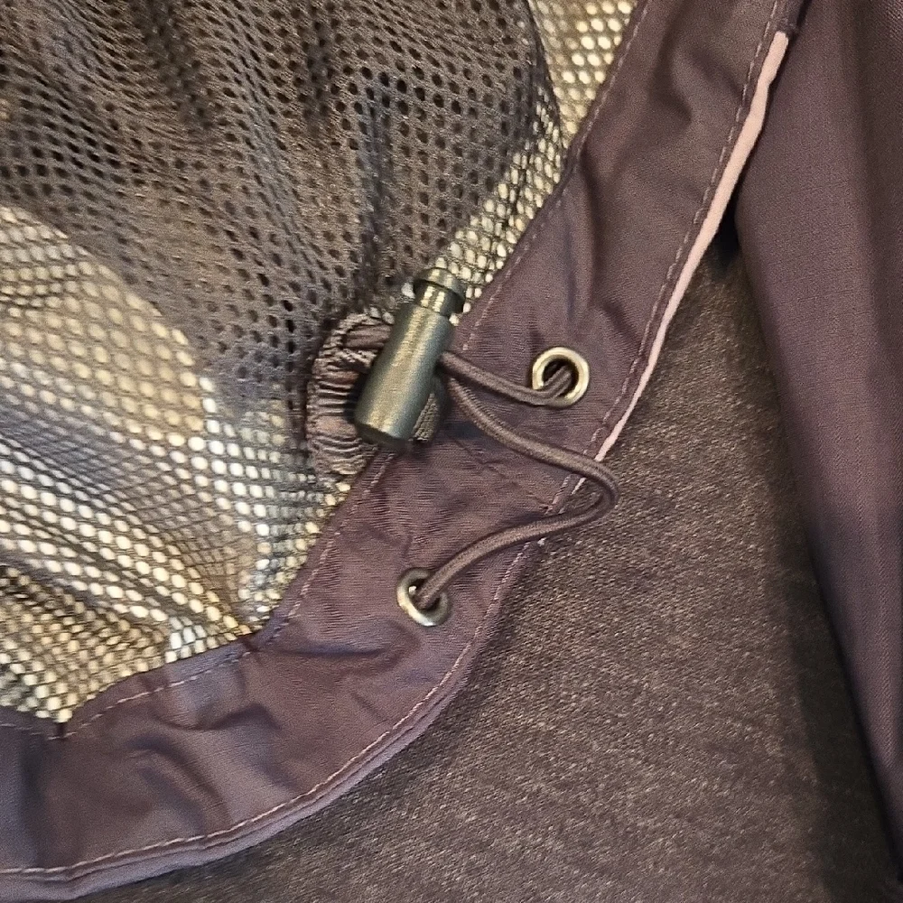 The North Face Men's Large Dark Gray Hooded Hyvent Windbreaker Jacket